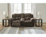Loveseat reclinable Frohn con consola