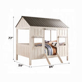 Cabaña de primavera con cama doble