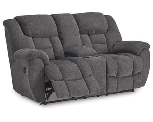 Loveseat reclinable Foreside con consola
