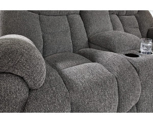 Loveseat reclinable Foreside con consola