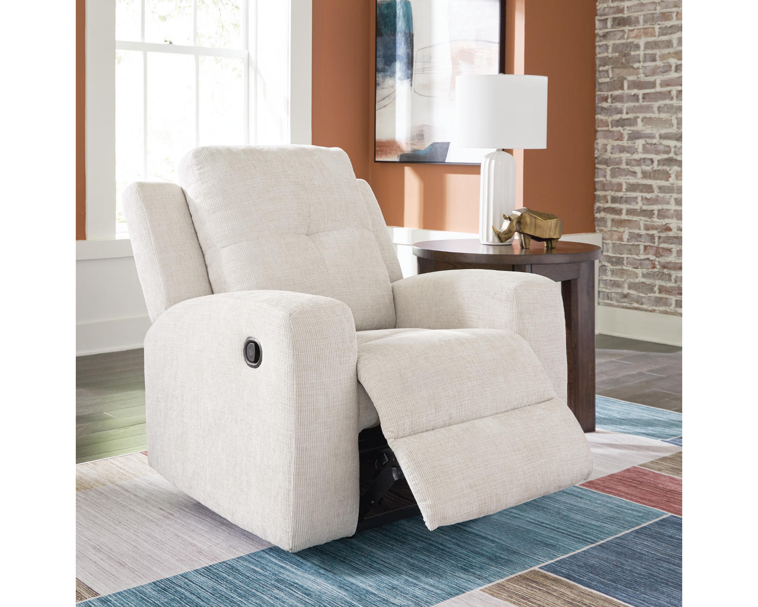 Danum Recliner