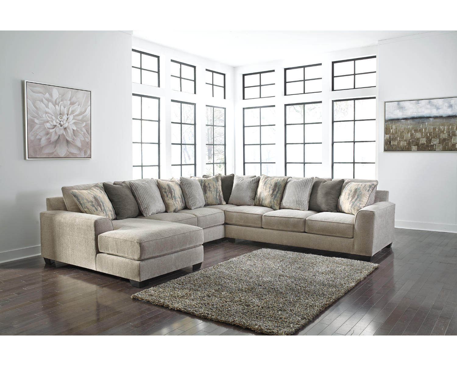 Ardsley 4-Piece Sectional with Chaise
