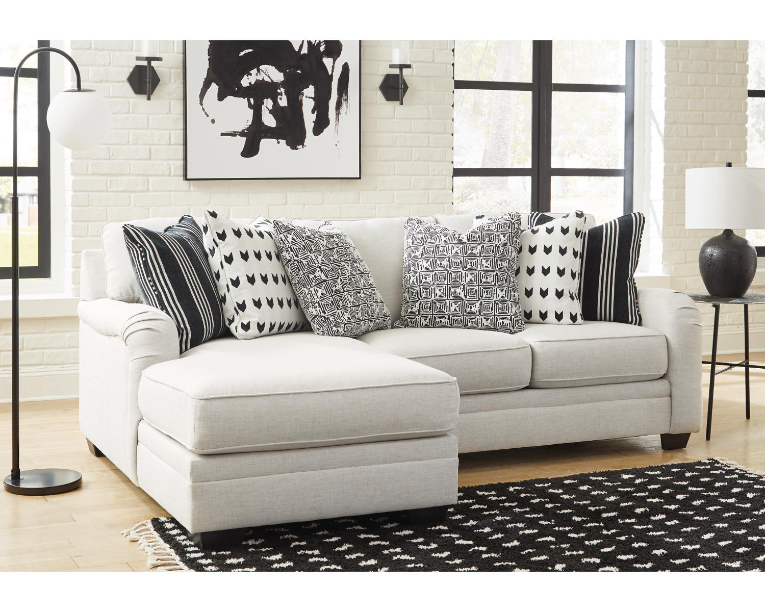 Huntsworth 2-Piece Sectional with Chaise