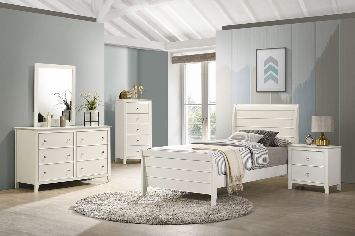 Cama individual Selena Wood con paneles en color blanco crema