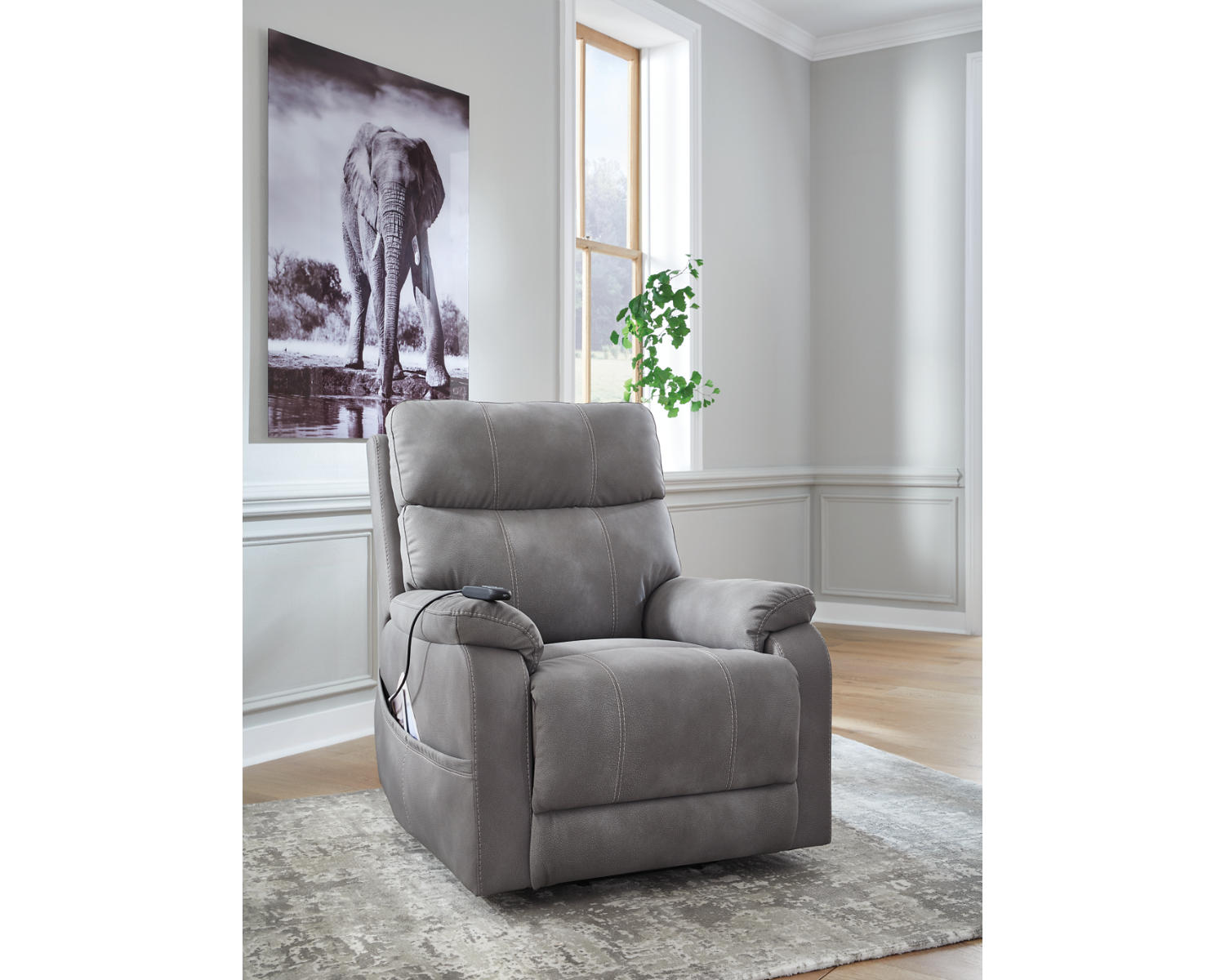 Next-Gen Durapella Power Lift Recliner