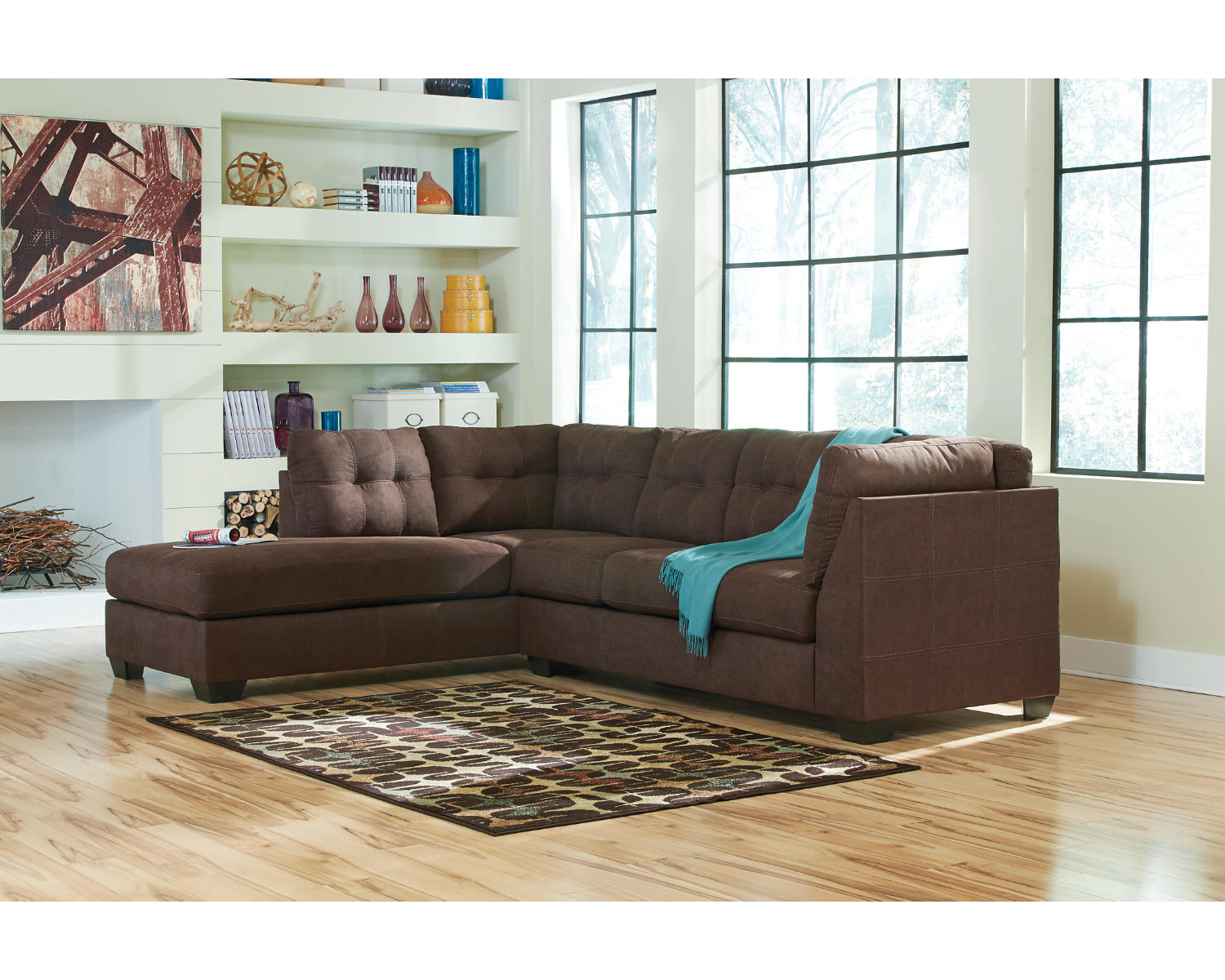 Maier 2-Piece Sectional with Chaise