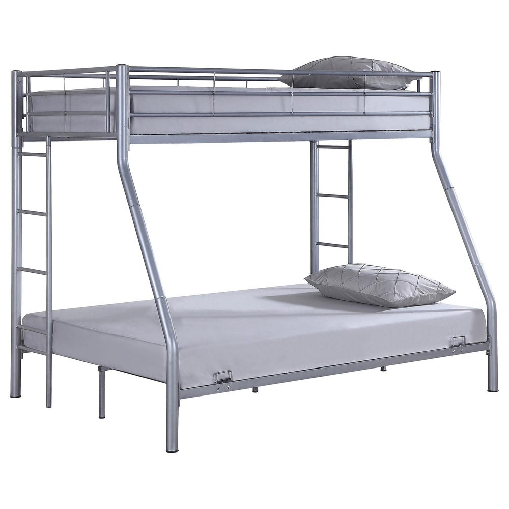 Litera Hayward de metal, dos camas individuales sobre una cama matrimonial, color plata