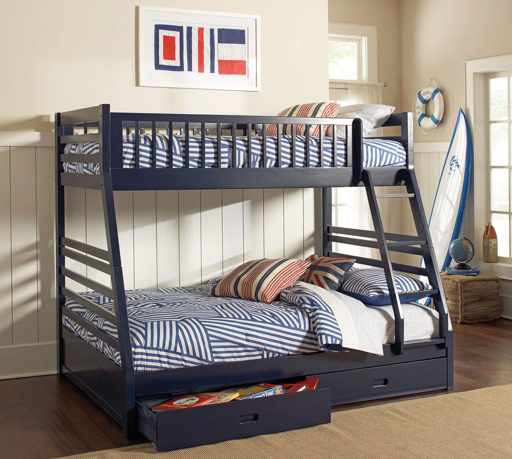 Litera Ashton de madera con dos cajones, dos camas individuales sobre una cama matrimonial, color azul marino