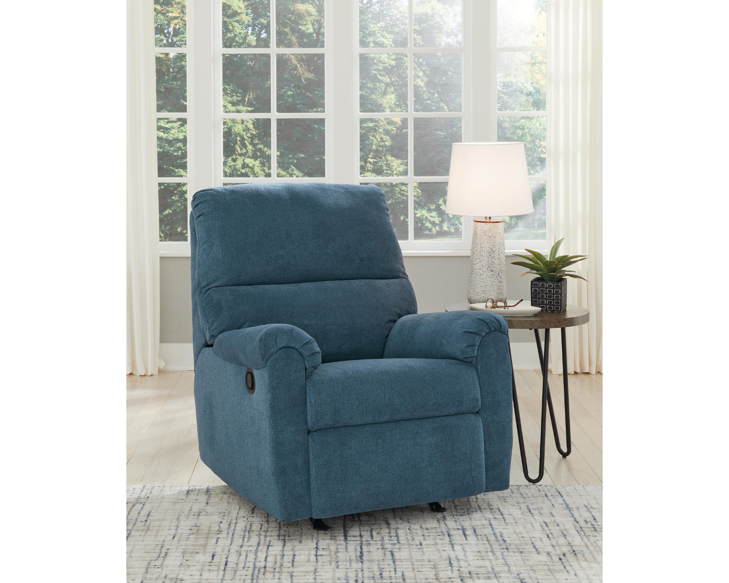 Miravel Recliner