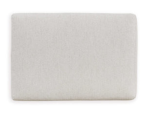 Maitelynn Ottoman