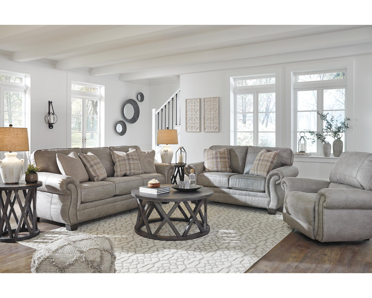 Olsberg Sofa, Loveseat and Recliner