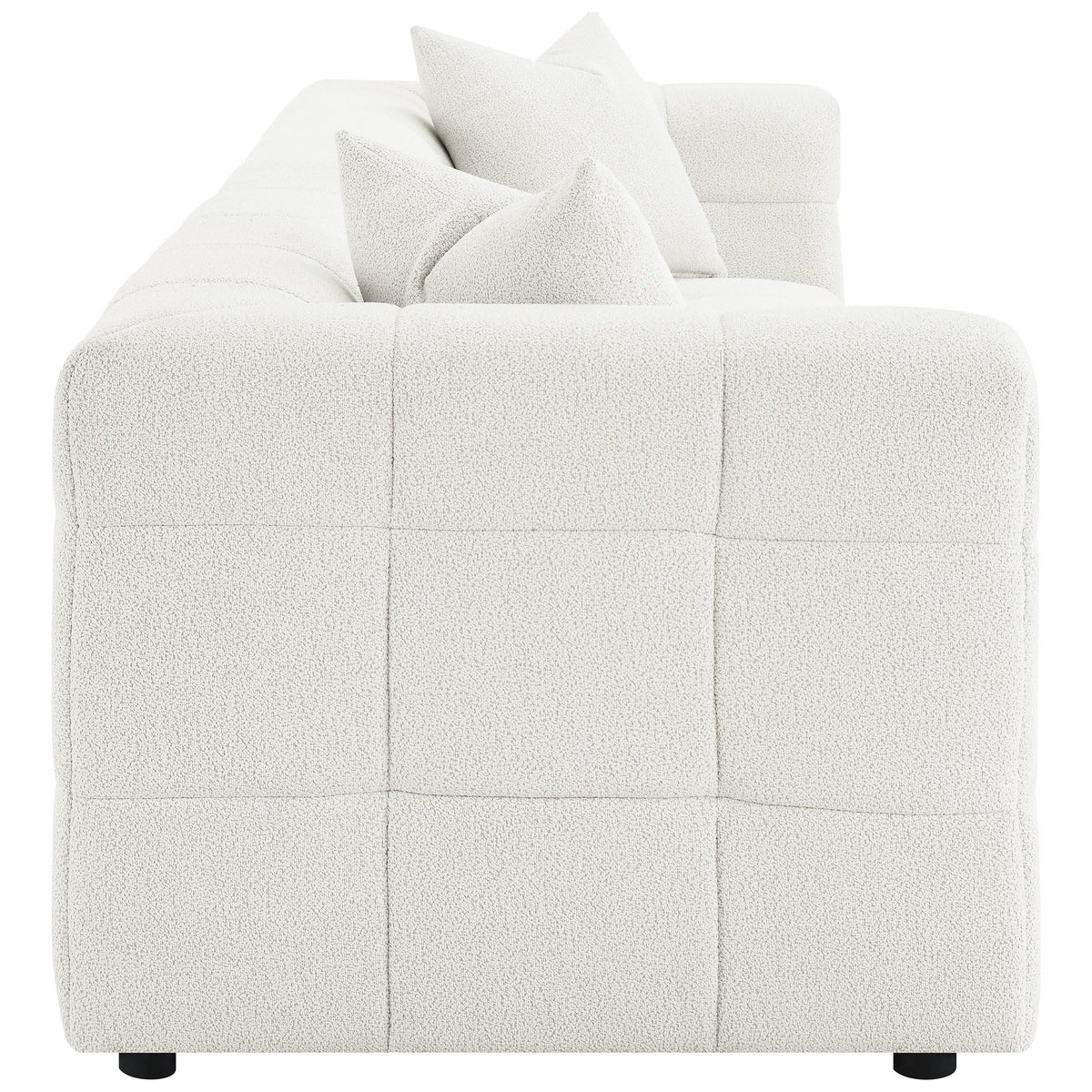 Sofá extra largo tapizado Everly Boucle en color blanco roto