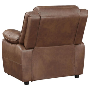 Sillón Ellington tapizado con brazos acolchados, color marrón oscuro