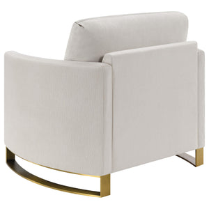 Sillón Corliss tapizado con brazos curvos en beige