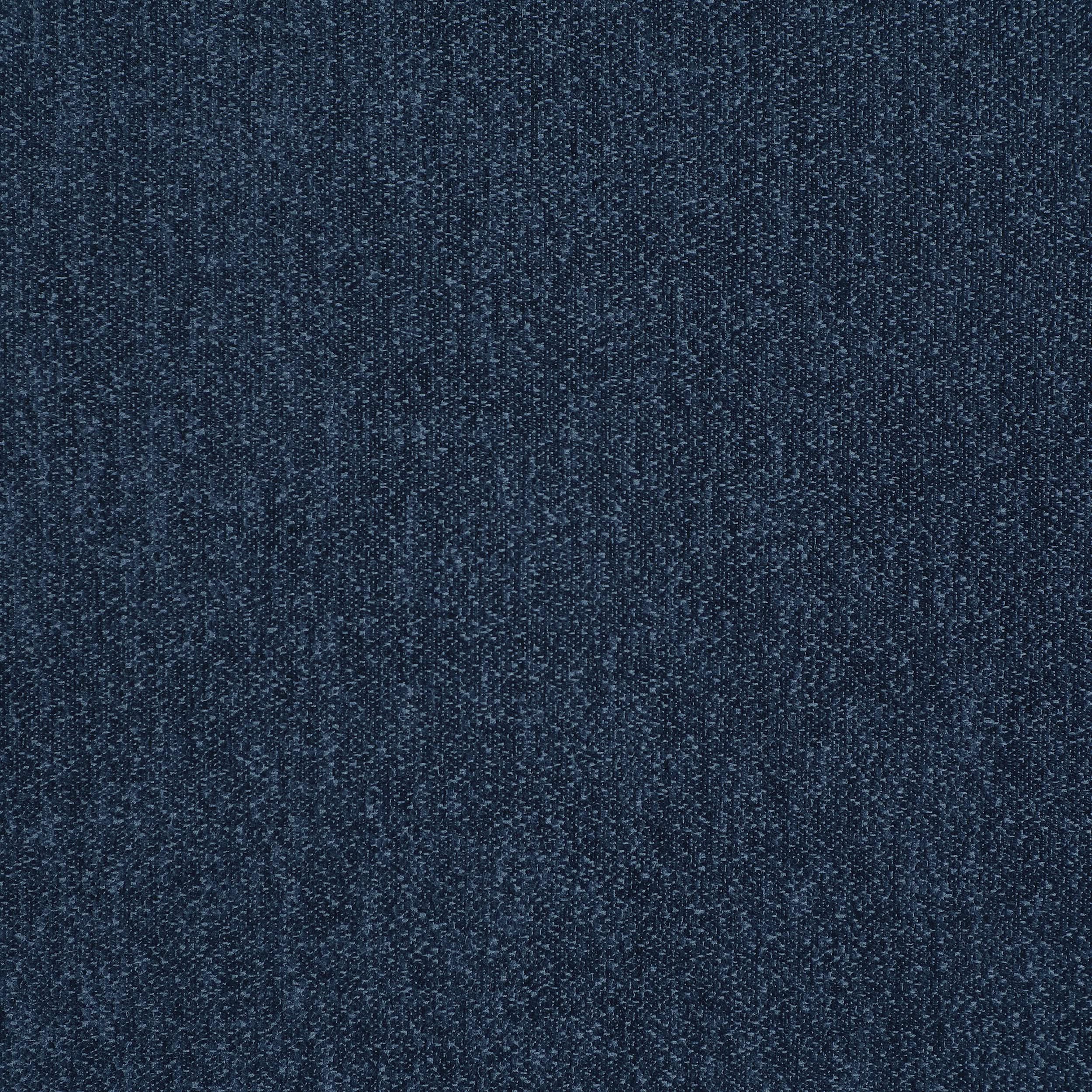 Sillón moderno tapizado en chenilla con brazos en azul