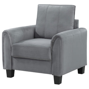 Sillón tapizado Davis con brazos enrollados, color gris