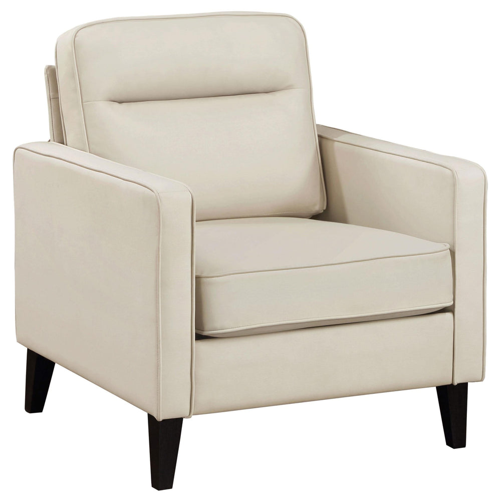 Sillón tapizado Jonah con brazos de riel, color marfil
