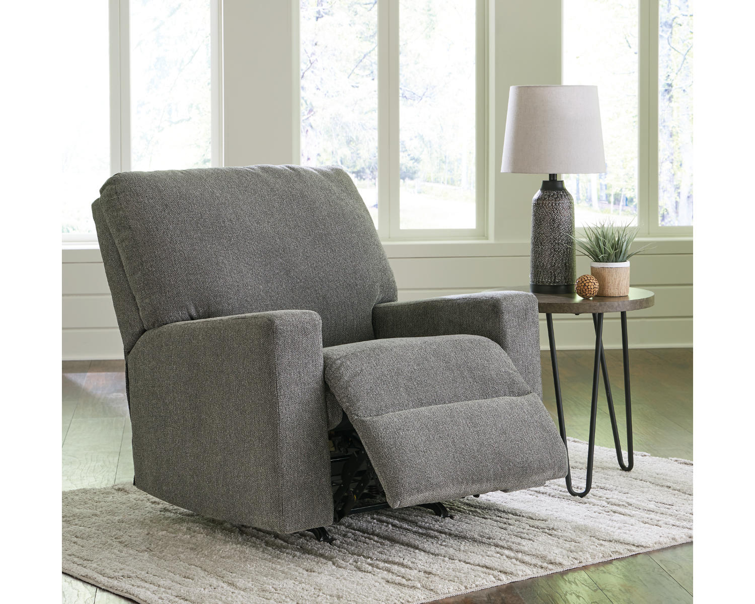 Deltona Recliner