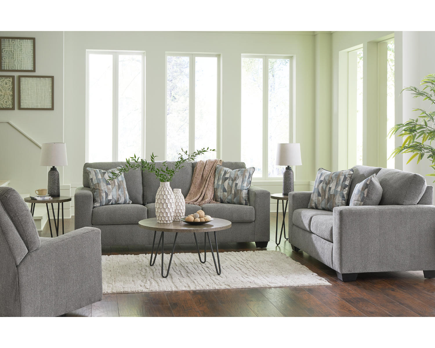 Deltona Sofa, Loveseat and Recliner