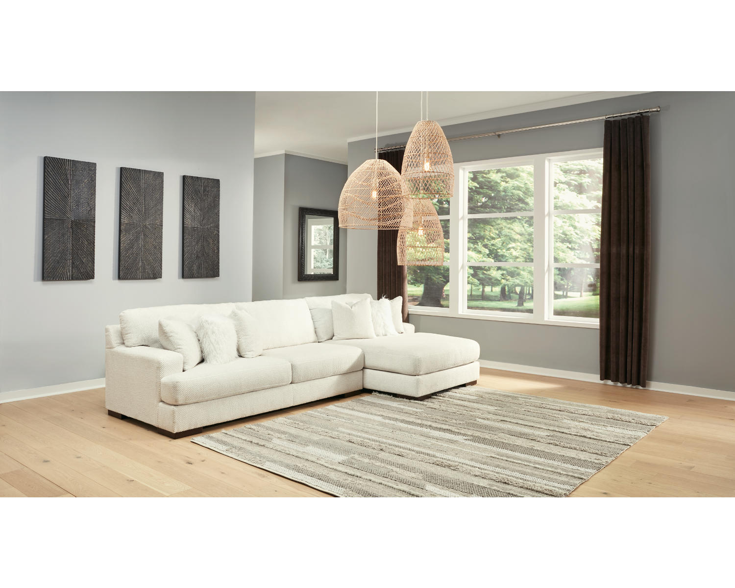 Zada 2-Piece Sectional with Chaise