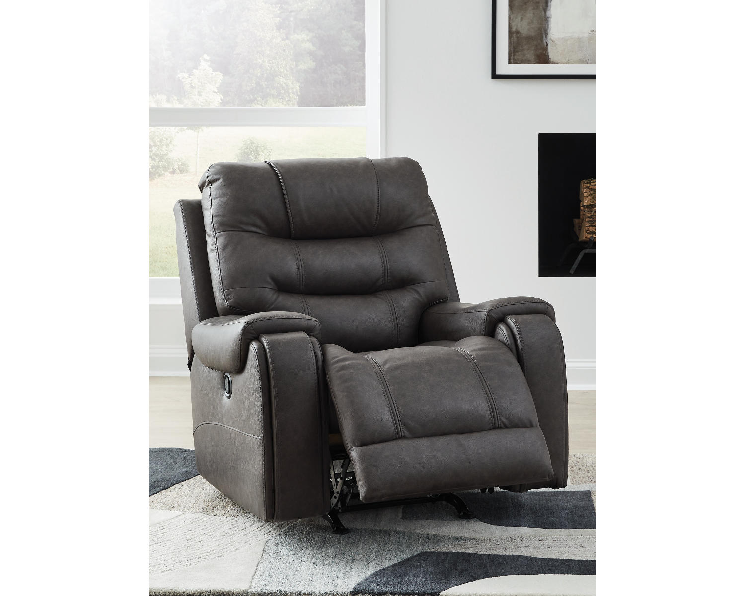 Femley Recliner