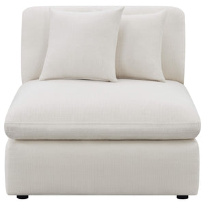 Silla Hobson tapizada sin brazos color marfil