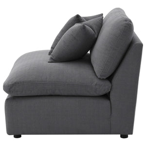 Silla Hobson tapizada sin brazos color carbón