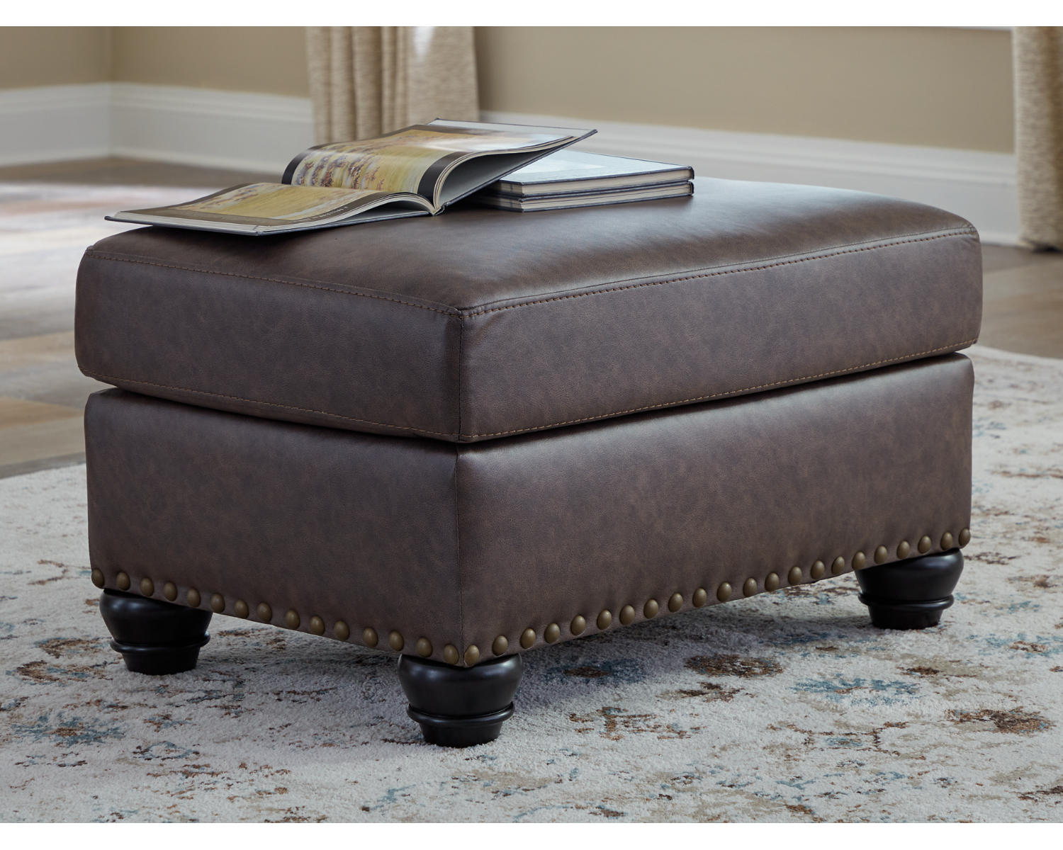 Roxmere Ottoman