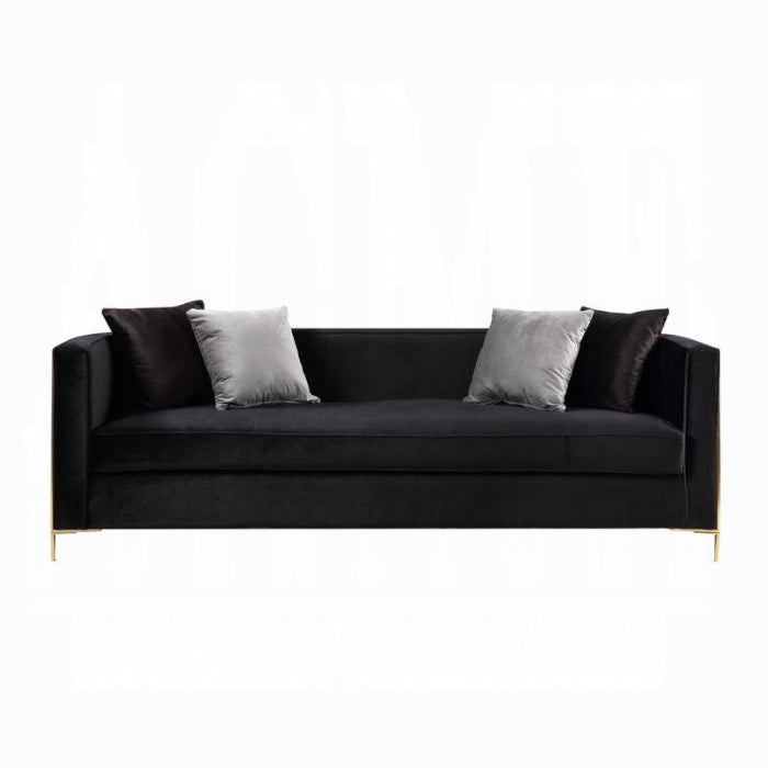 Fergal Sofa W/4 Pillows