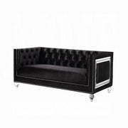 Heibero Loveseat W/2 Pillows (Same Lv01404)