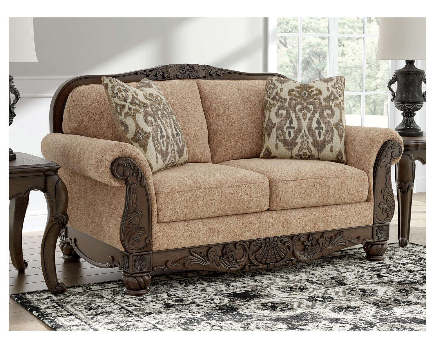 Chelsworth Loveseat