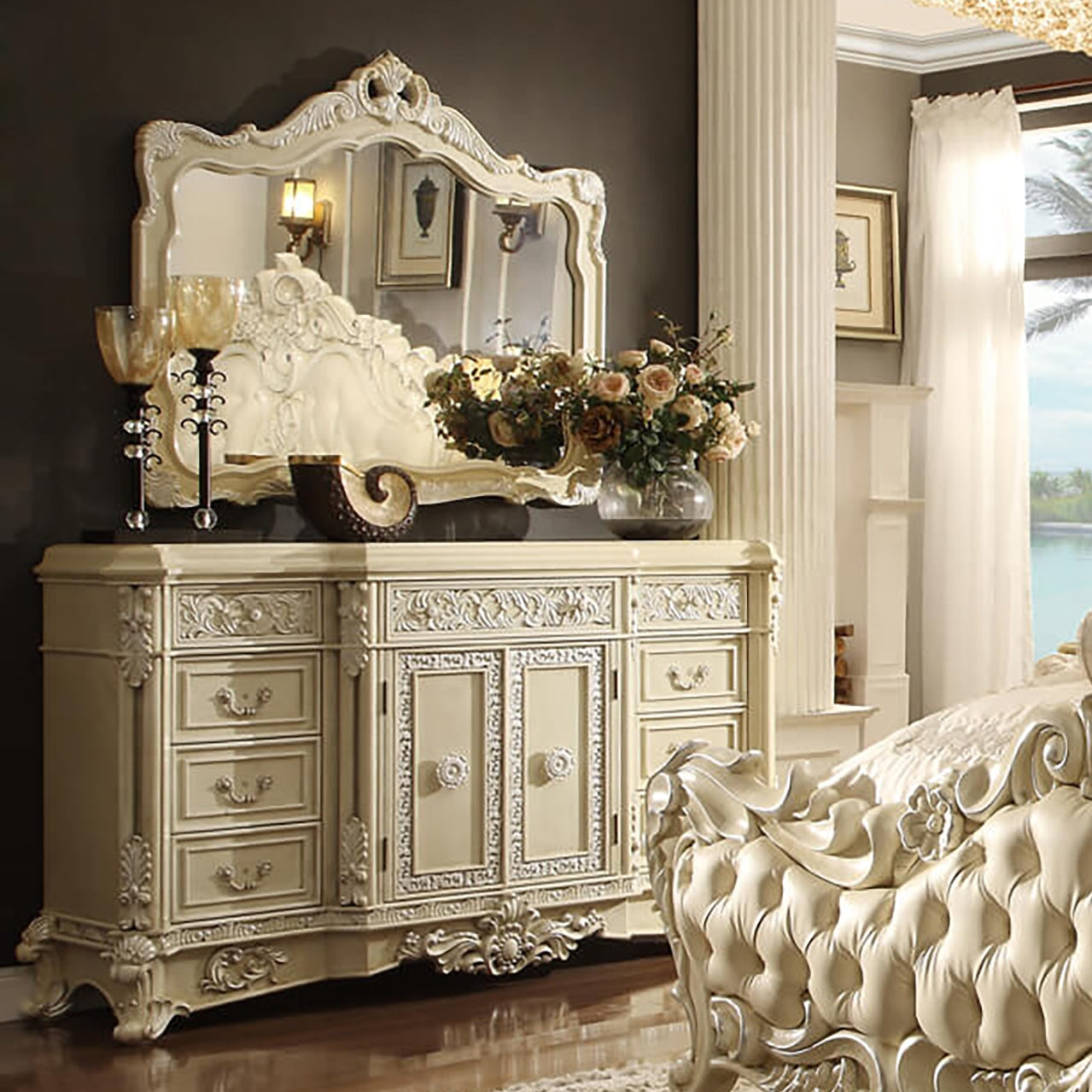 HD-5800 - DRESSER ANTIQUE WHITE