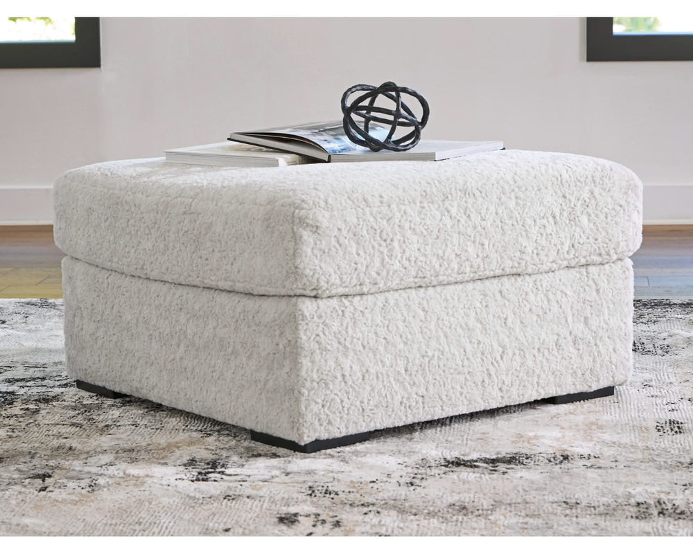 Otomana extragrande con acento de peluche