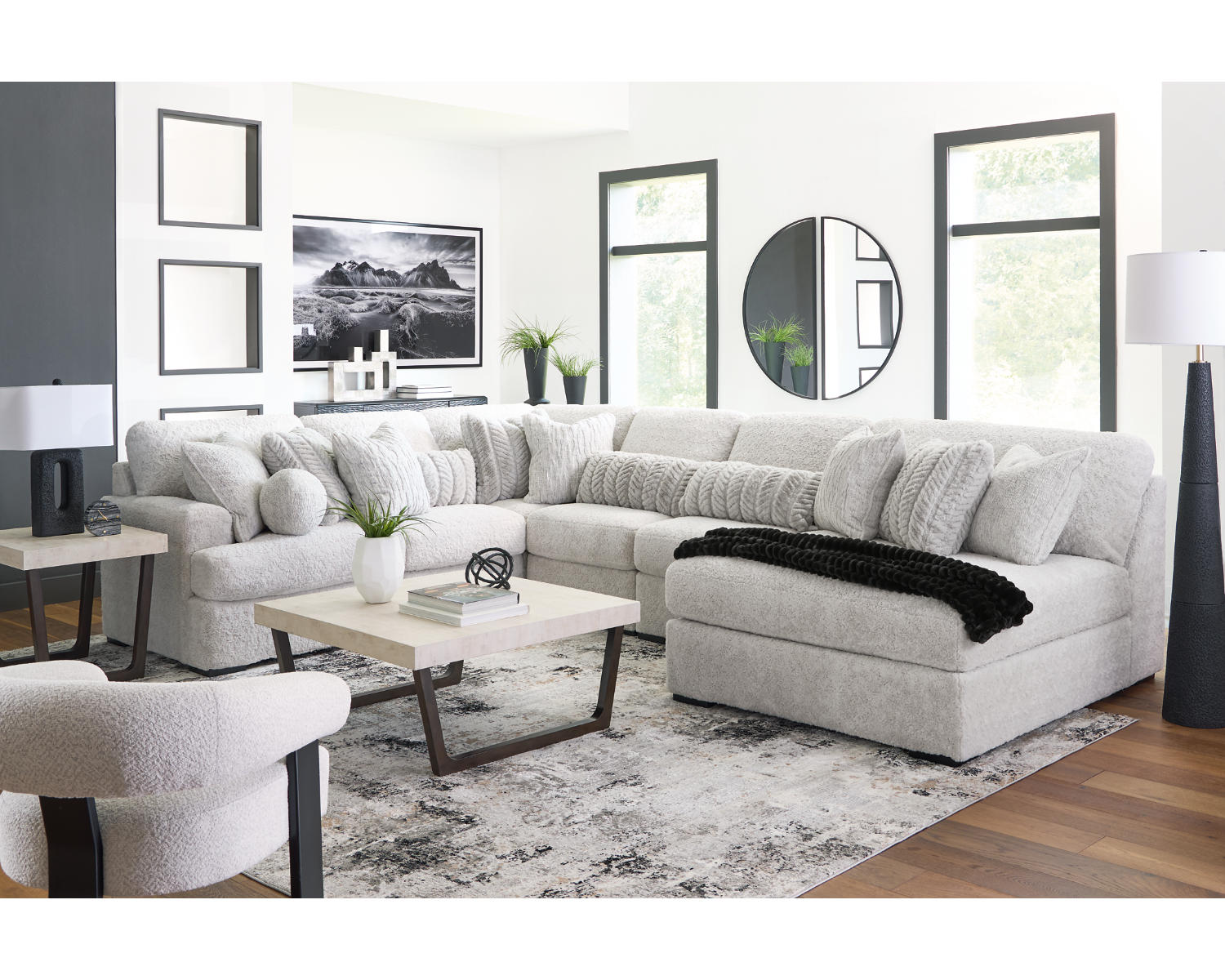 Cuddle Plush 6-Piece Sectional with Chaise