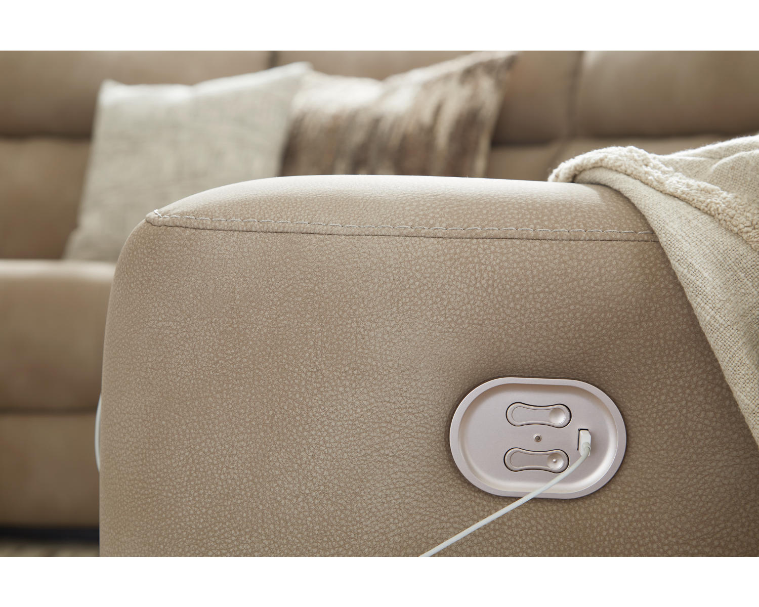 Next-Gen DuraPella Power Recliner