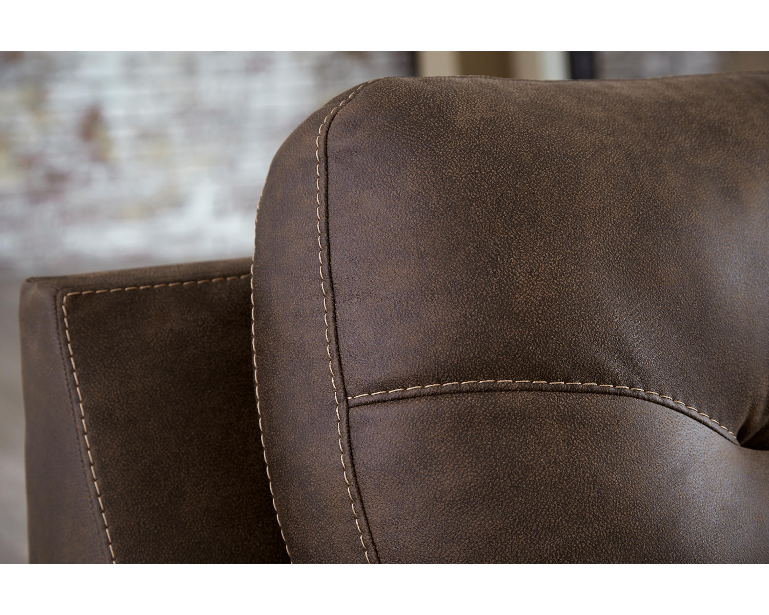 Maderla 2-Piece Sectional with Chaise