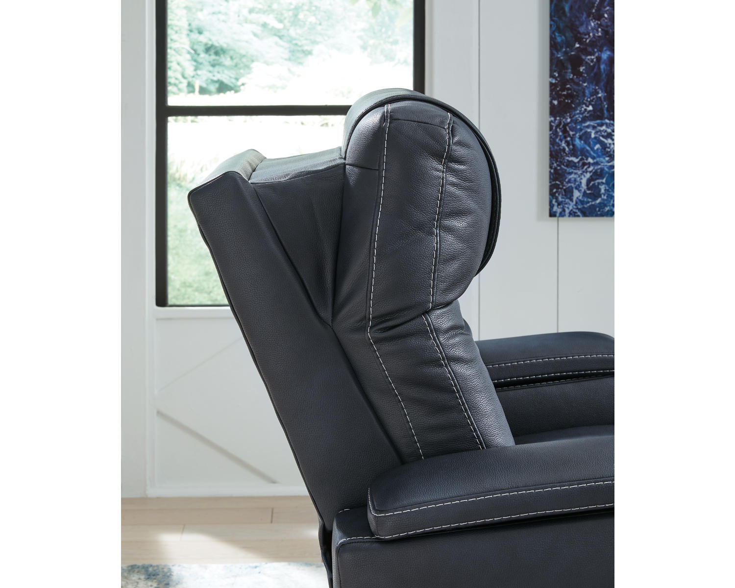 Feazada Power Recliner