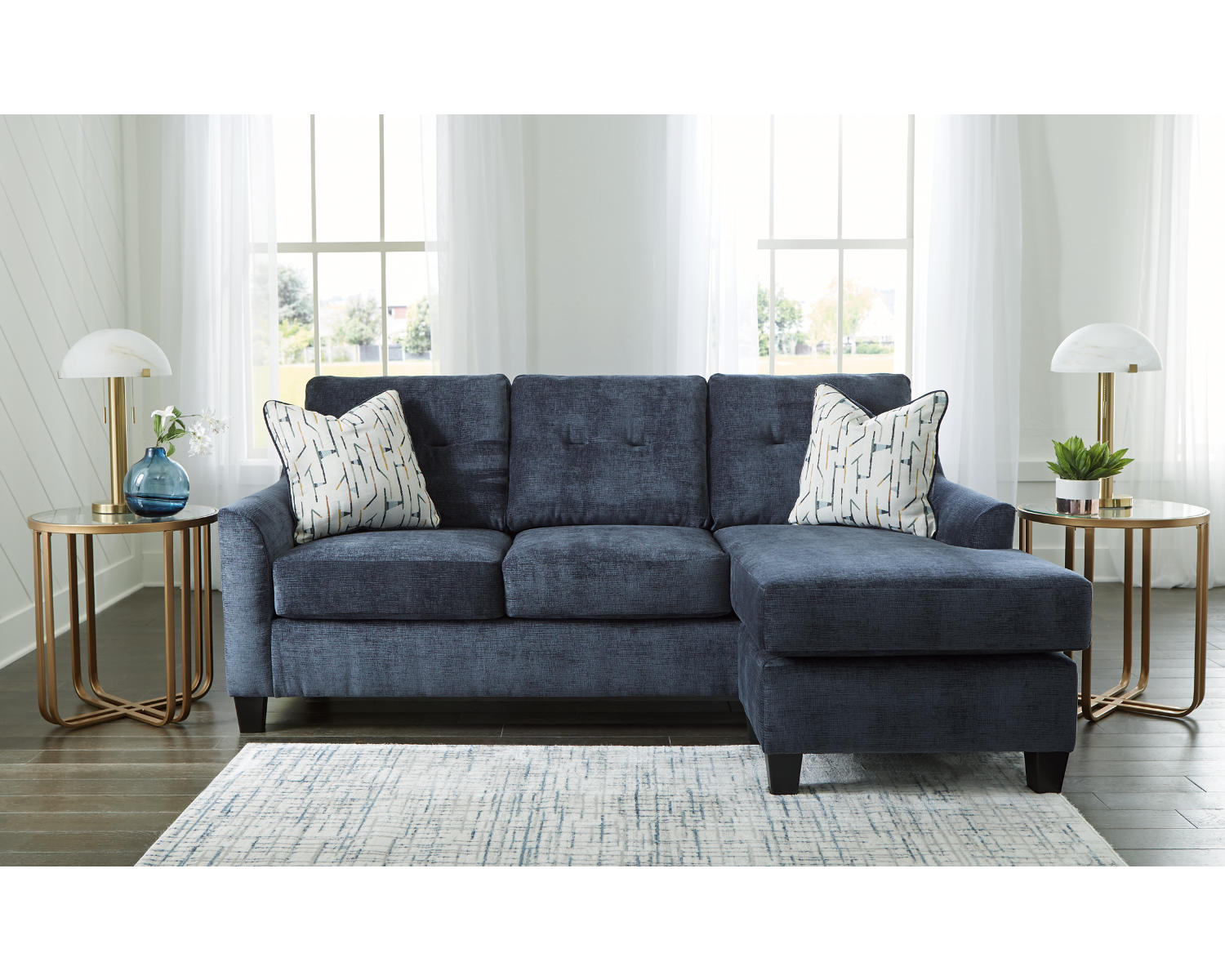 Amity Bay Sofa Chaise