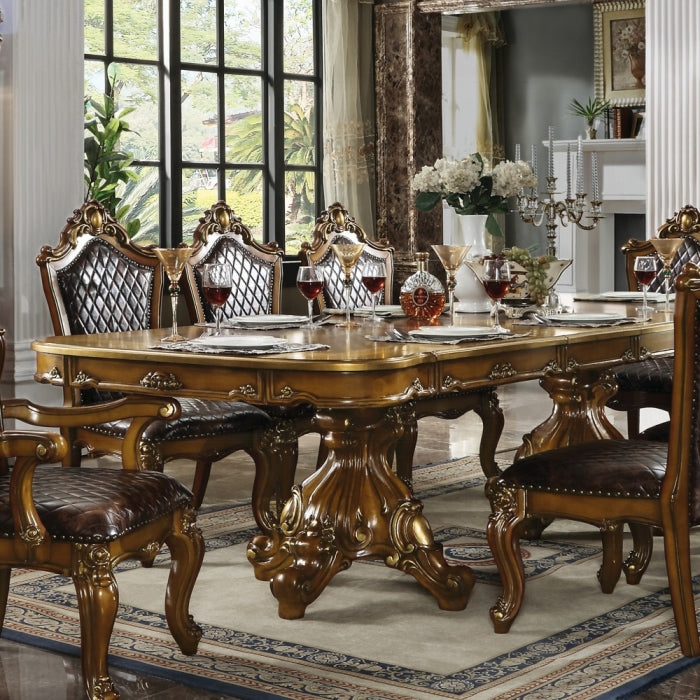 Picardy Dining Table