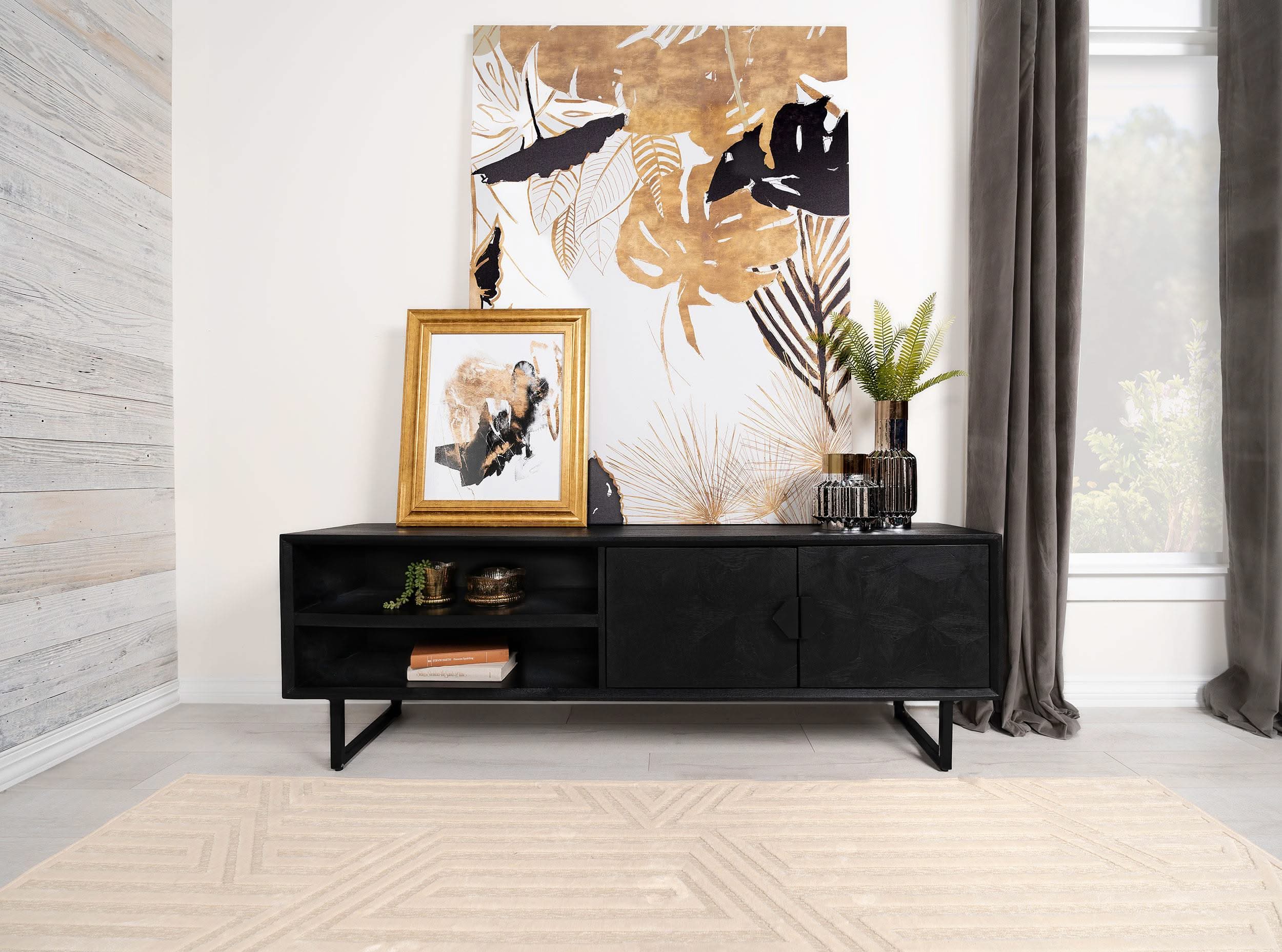 Mueble para TV Marsden de 70 pulgadas, madera de mango, dos puertas, color negro carbón