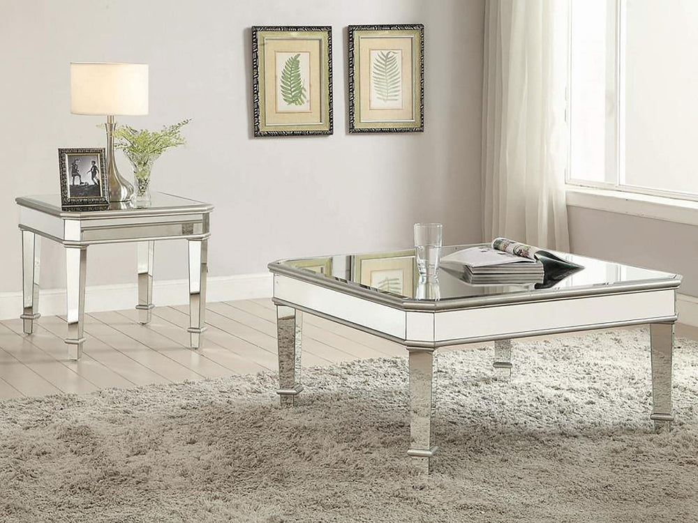Mesa auxiliar con espejo cuadrado Eisley, color plata