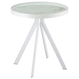 Mesa auxiliar redonda Briggs con tapa de cristal estampado de mármol blanco