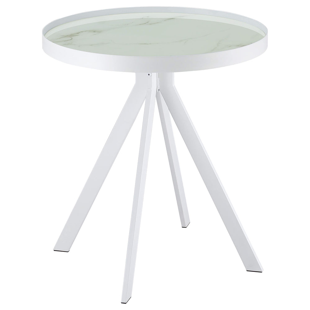 Mesa auxiliar redonda Briggs con tapa de cristal estampado de mármol blanco