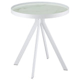 Mesa auxiliar redonda Briggs con tapa de cristal estampado de mármol blanco