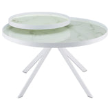 Mesa de centro Briggs redonda con tapa de cristal con estampado de mármol blanco