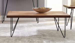 Mesa de centro con patas de horquilla en color miel natural y bronce