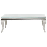 Mesa de centro rectangular Carone con tapa de cristal, blanca y cromada