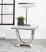 Mesa auxiliar Kerwin Square Stone Top, blanca y cromada