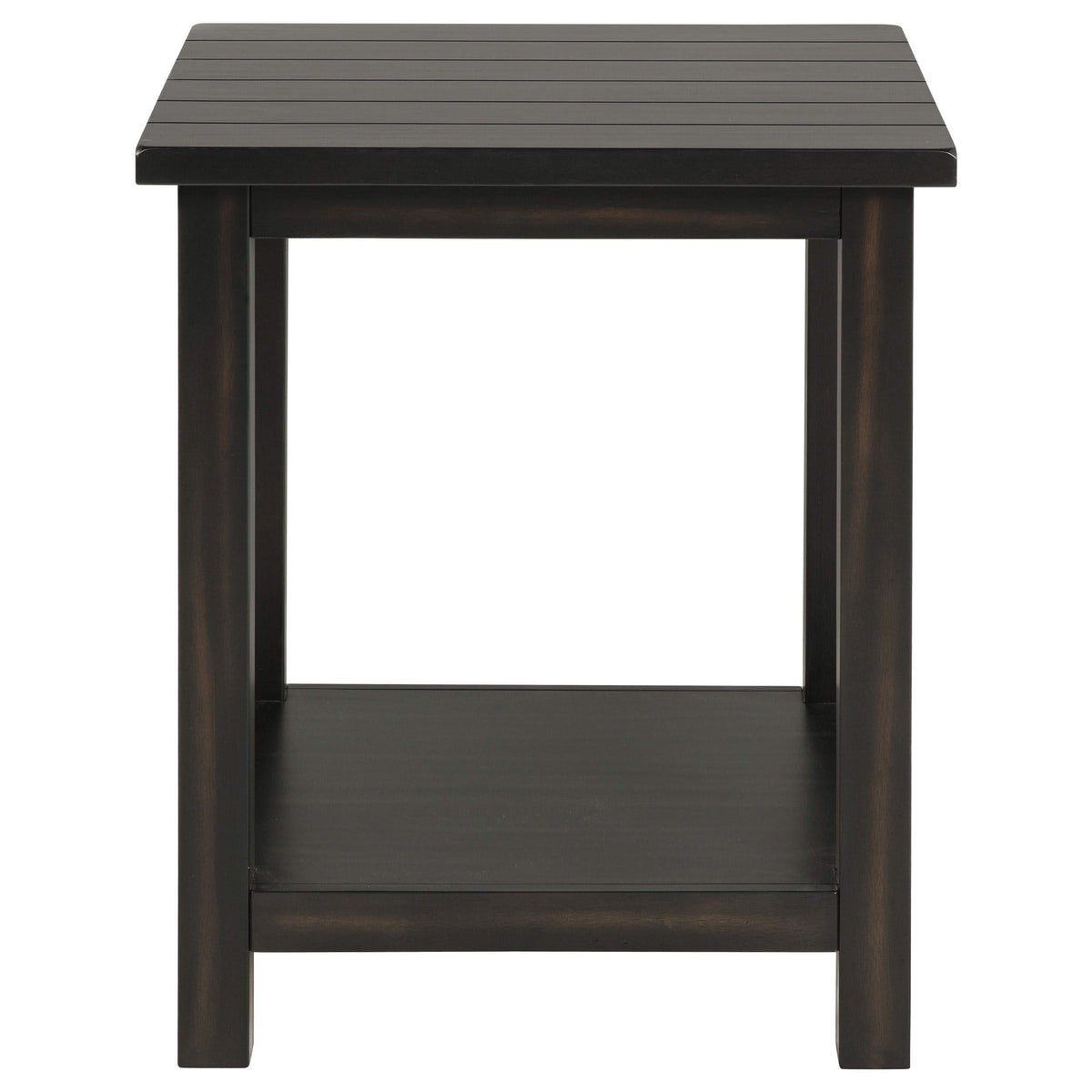 Mesa auxiliar de madera Payne con estante en tono Java envejecido