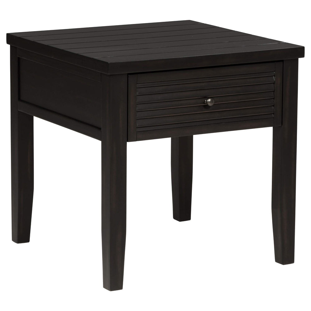 Juego de mesa de centro y auxiliar Concord de 3 piezas en color Java envejecido